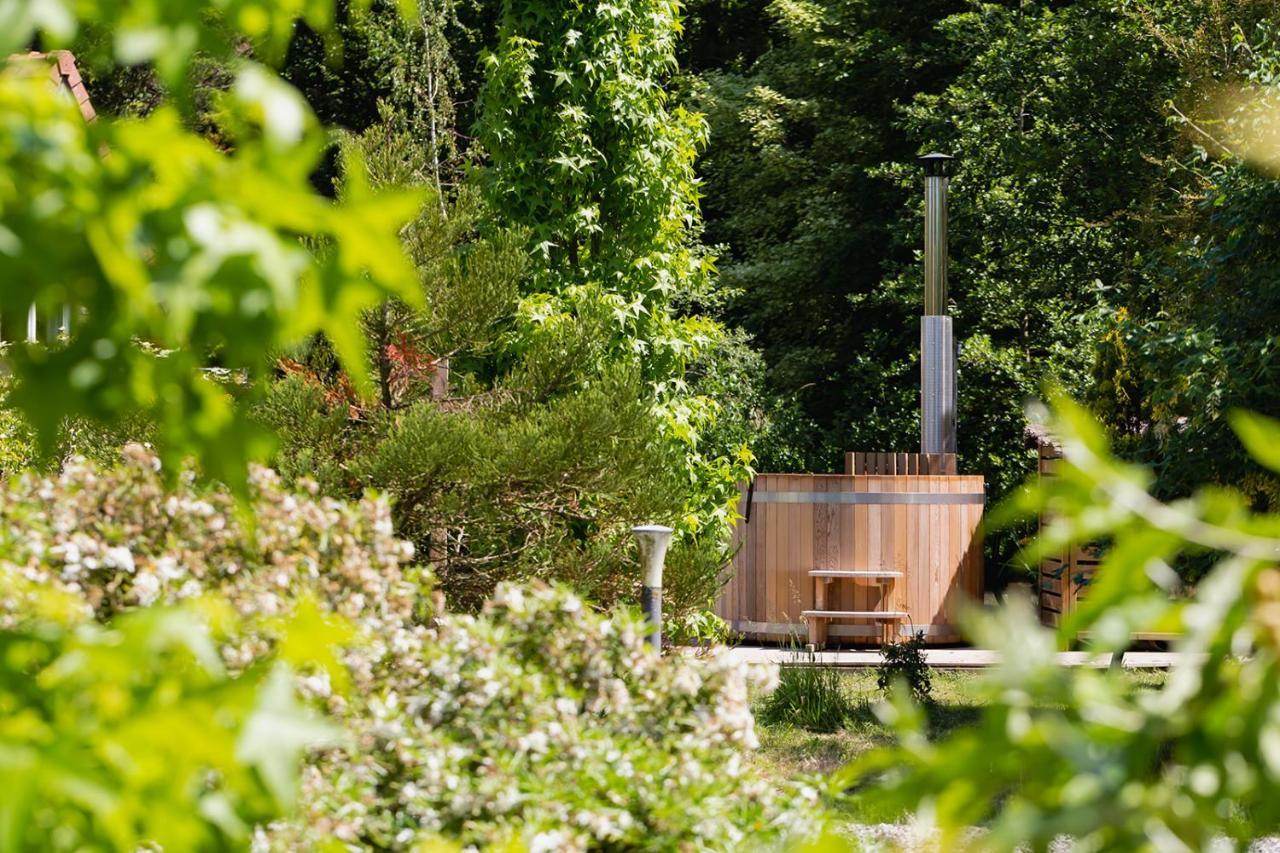 Les Lodges De Malbrough Aire-sur-la-Lys Exteriér fotografie