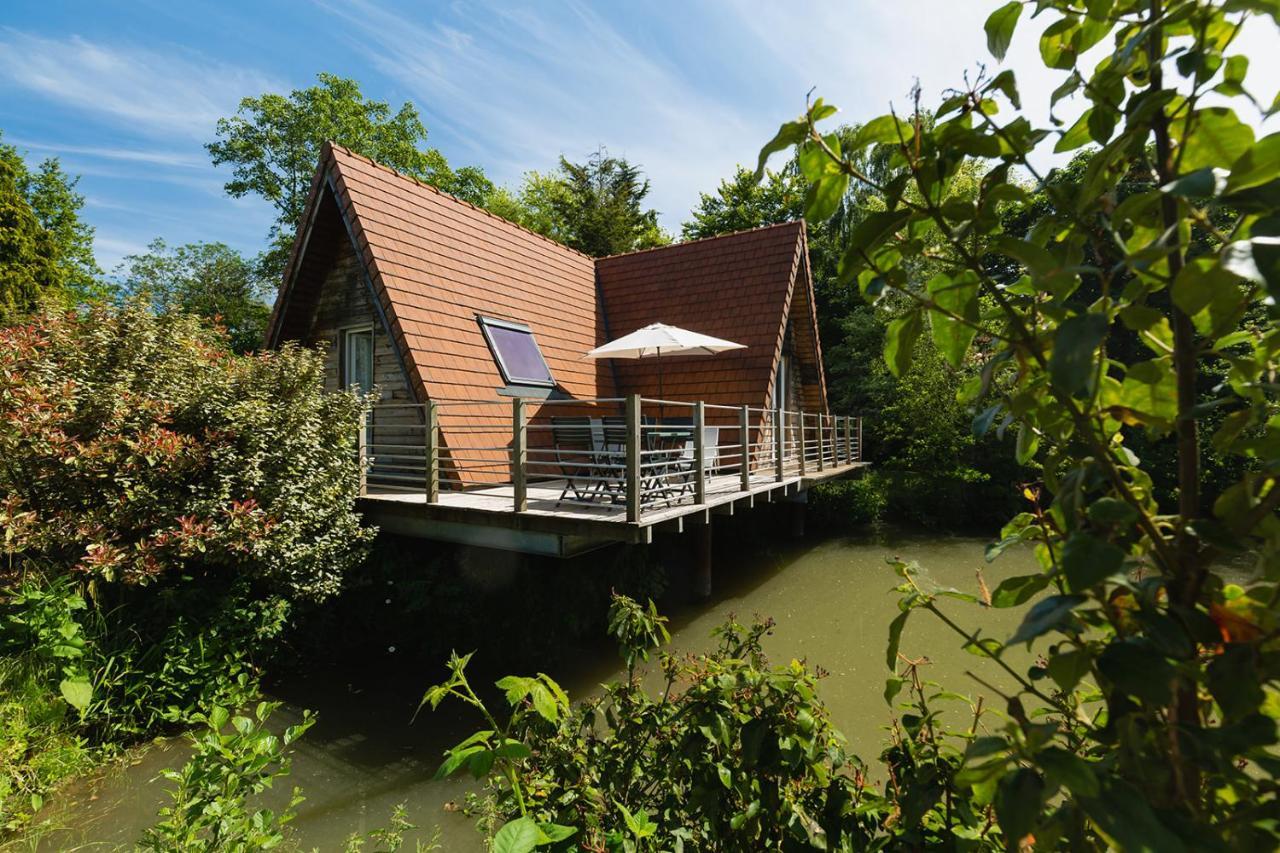 Les Lodges De Malbrough Aire-sur-la-Lys Exteriér fotografie